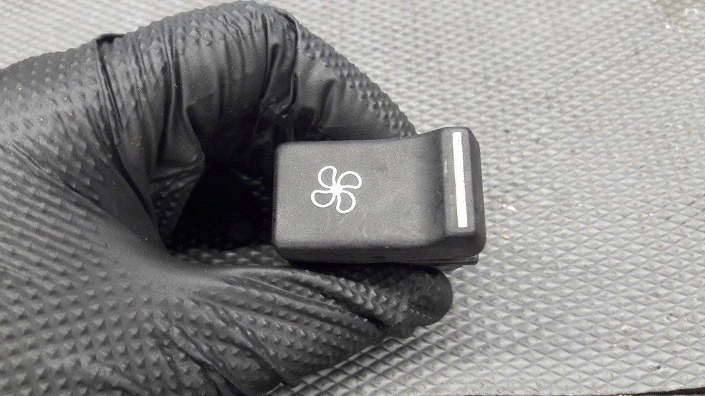 фото №6, Вимикач вентилятора renault express