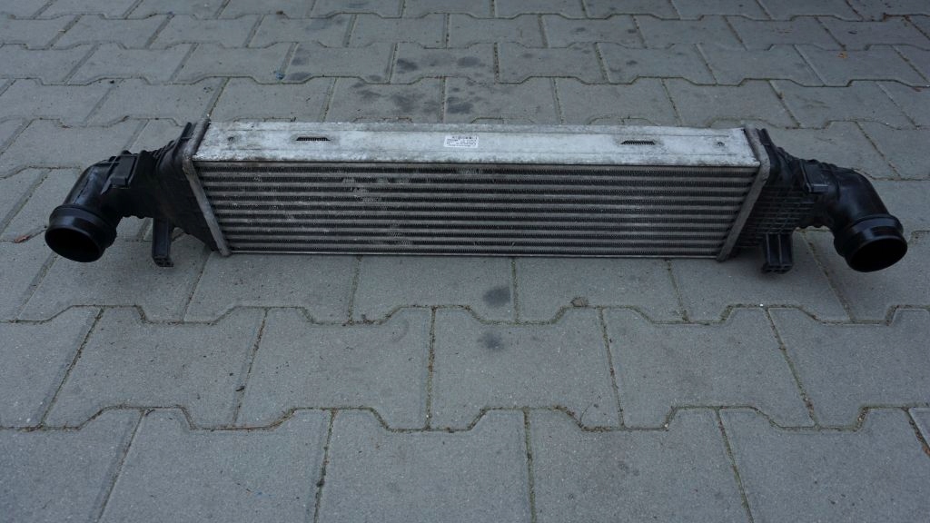 Купити Mercedes c w 204 207 - радіатор інтеркулер