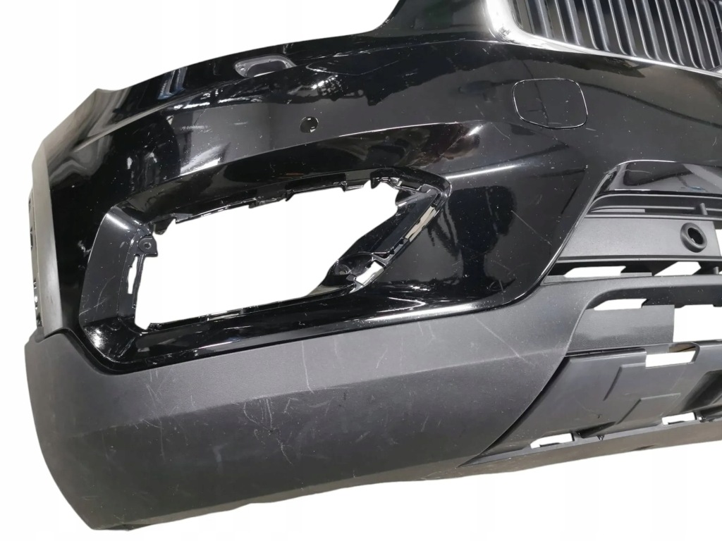 Бампер, решётка радиатора, решётка радиатора, решётка средняя volvo xc-40 13. с Разборки