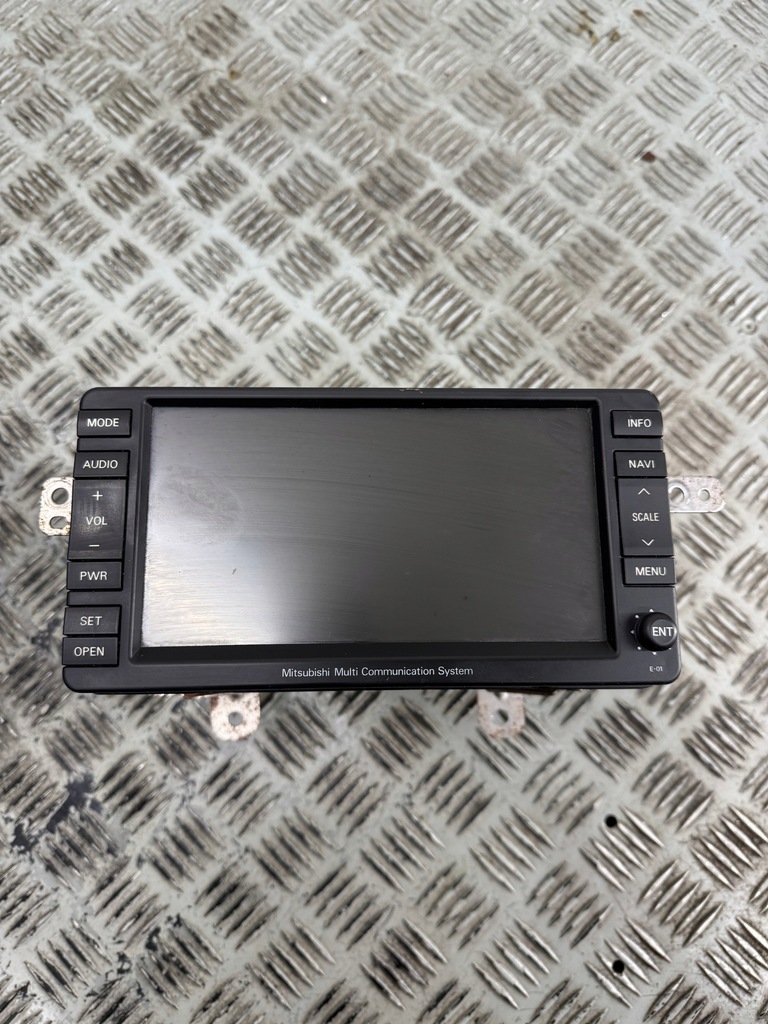 фото №1, Радіо cd mitsubishi pajero iv 4 07r.- 8750a070 rockford