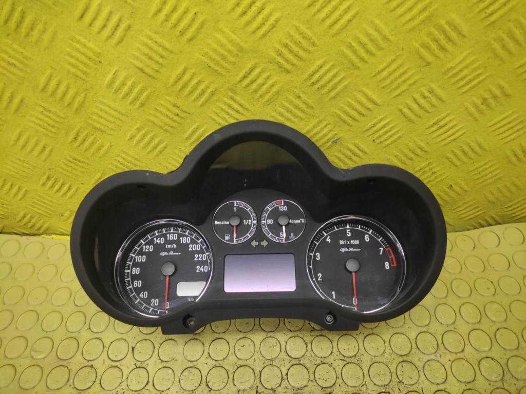 Купити Alfa romeo 147 fl 1.6 лічильник 156056616