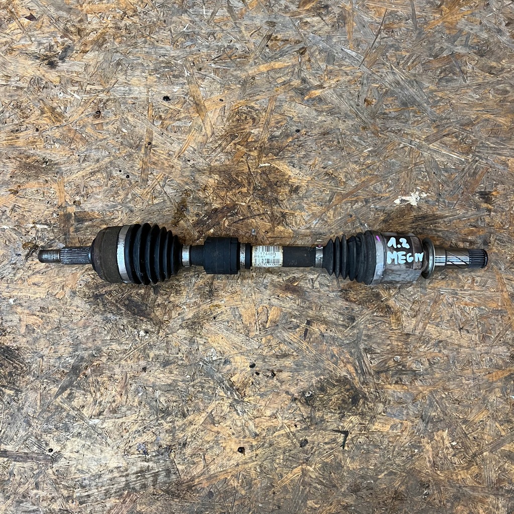 фото №1, Привідний вал ліва короткий renault megane iv lift 391017448r 1.2 tce автоматична коробка передач