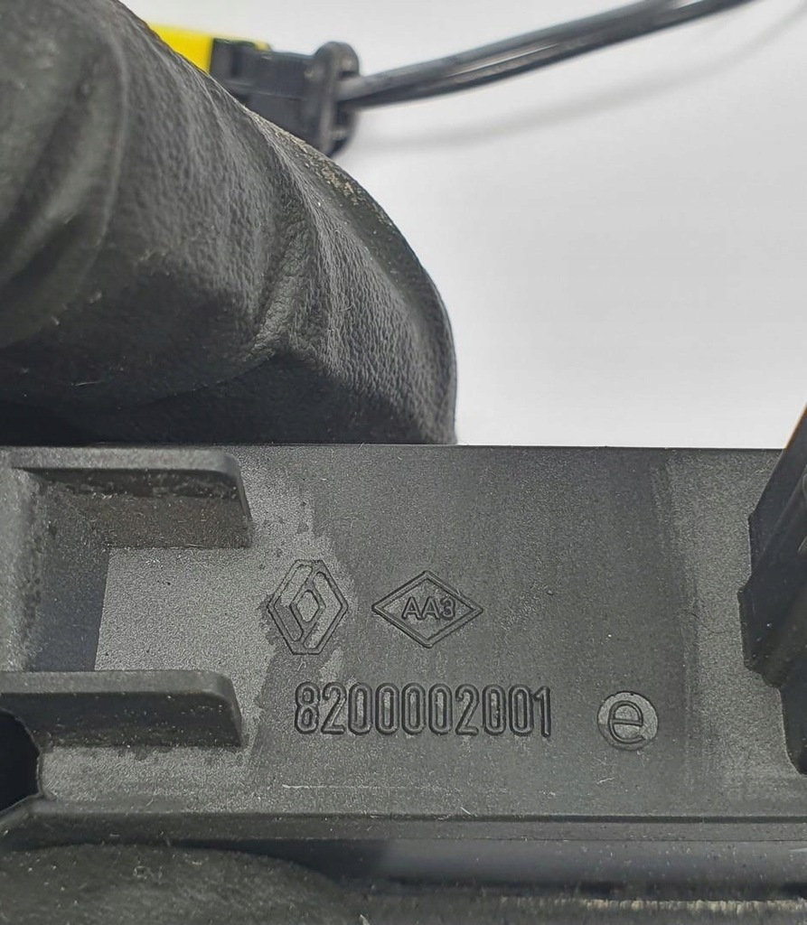 фото №5, Ручка мікровимикач кришки багажника задня renault espace iv 8200002001