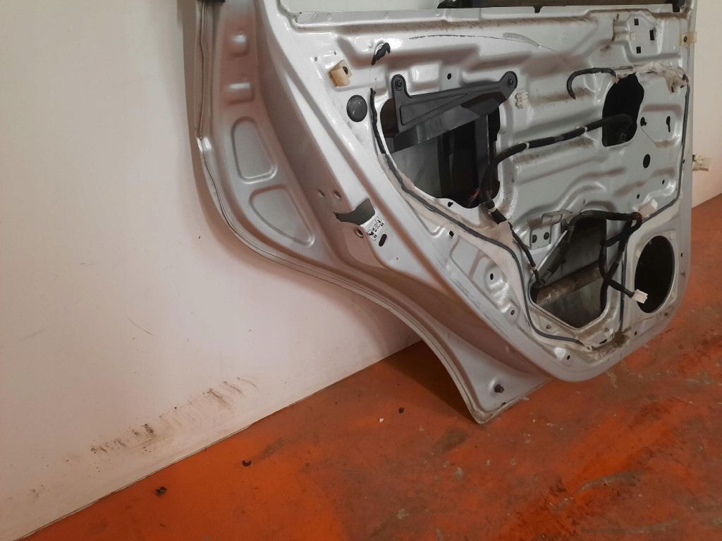 фото №15, Hyundai getz i 02-05 5d дверь левый задняя левая задние cs