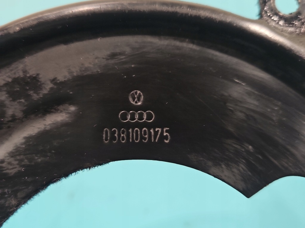 Корпус розподільного валу vw passat b6 2.0 tdi 05-10 Київ