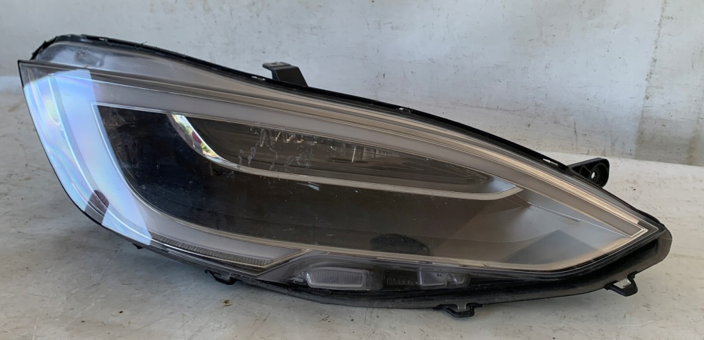 Купити Фара правий перед tesla s рестайлінг  full led 00202039