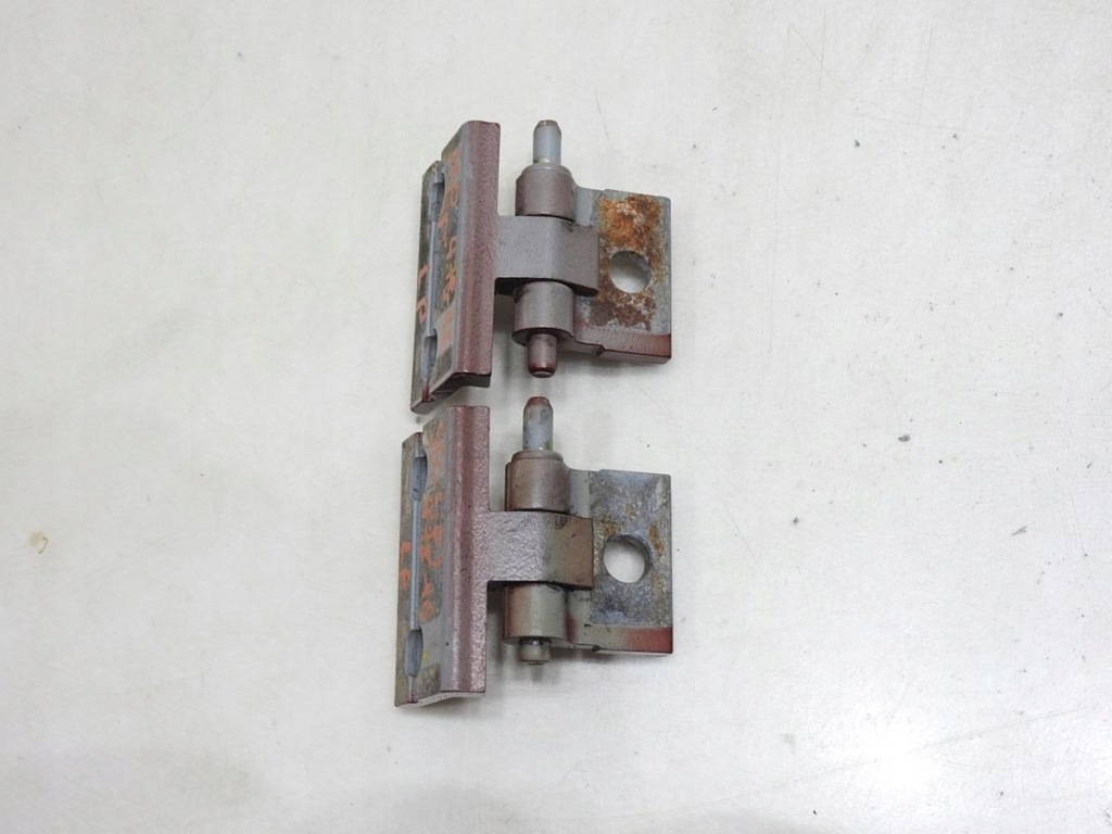 фото №3, Петли дверь левый перед 478-46 volvo s60 i lift