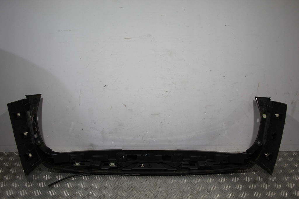 фото №4, Спойлер крышки mini clubman f54