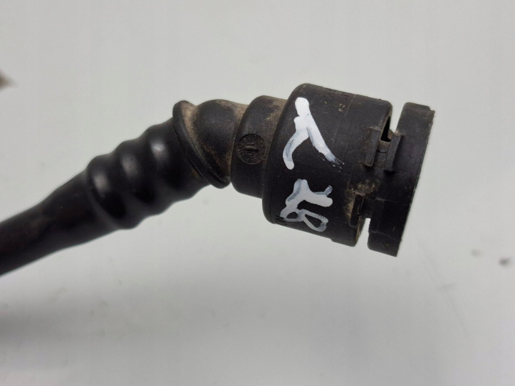 Шланг водяной турбонагнетателя bmw 5 f10 f11 7592650 Киев