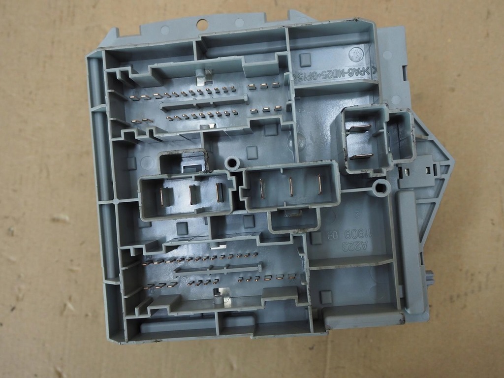 фото №9, Коробка предохранителей fiat croma ii 51738107