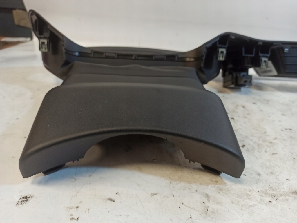 Volvo v40 ii r-design 2014 рамка корпус спідометра дисплея 31393363 Київ