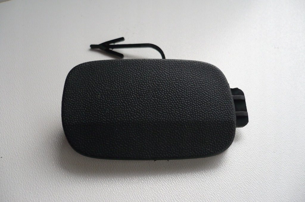 Купить Audi q7 заглушка фаркоп бампер задняя 05- левая