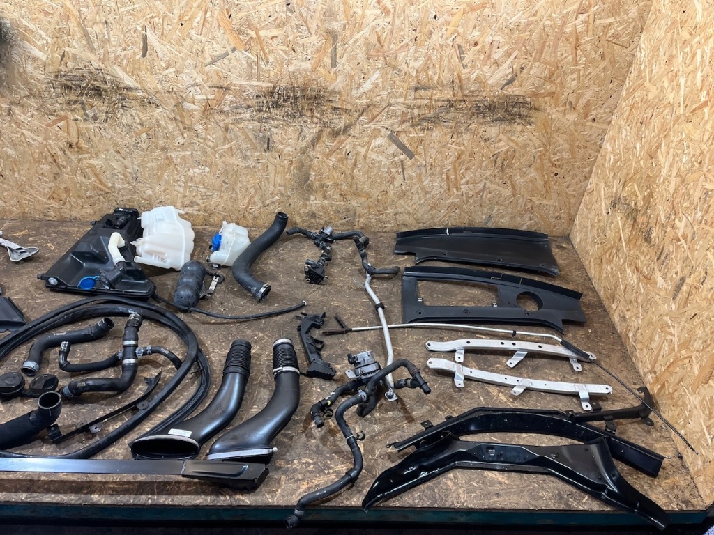 фото №15, Idealny kpl. перед porsche panamera 971 w колір 041 гібрид full led 1