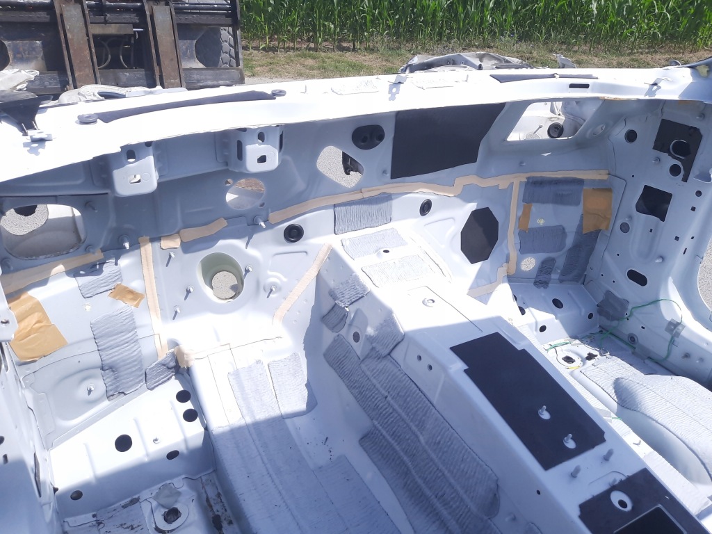 фото №1, Audi a6 c8 4k стіна перегородкова