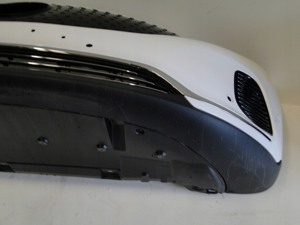 фото №7, Mercedes решітка середня бампера a2438852401 eqa 243 h243 lift