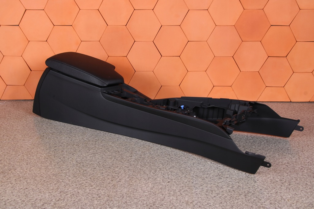 фото №8, Bmw f30 f31 f32 f33 туннель средний подлокотник зарядное устройство автоматическая коробка передач europa