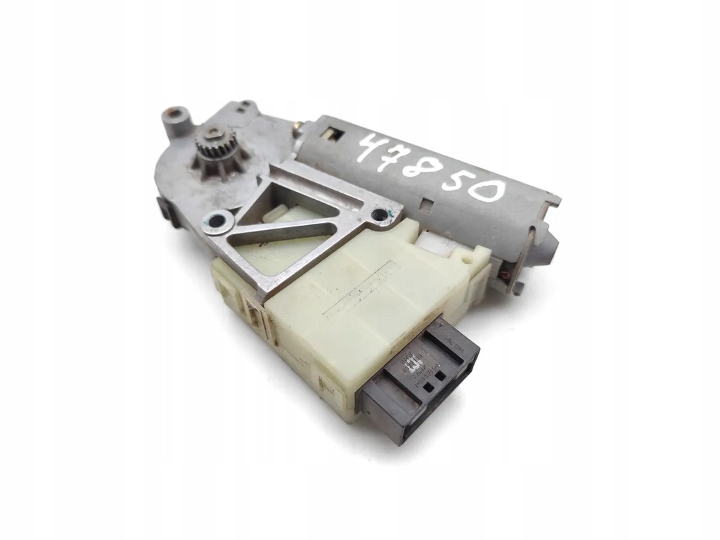 фото №10, Bmw 7 series моторчик люк 2005 седан 4/5dr 6949628 5wk11464 730ld