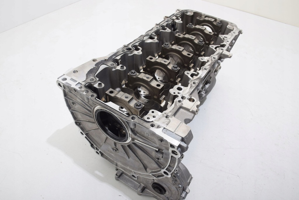 фото №12, Bmw g20 g30 g11 g01 g05 g07 3.0d b57 блок двигателя