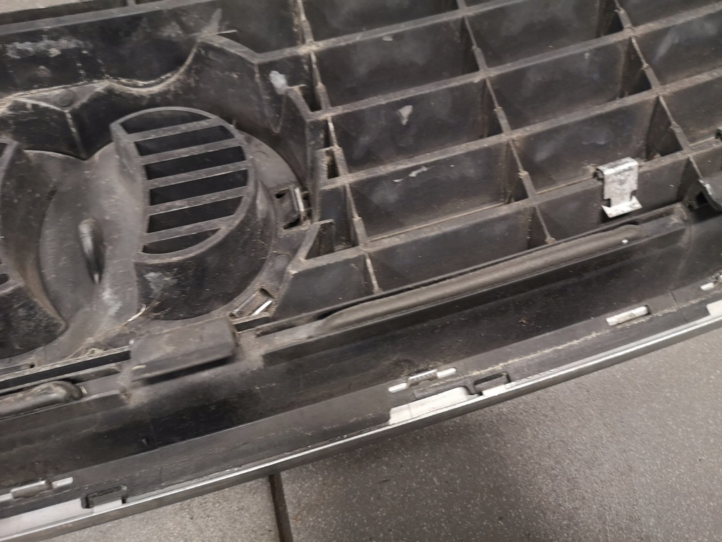 фото №14, Решітка радіатора решітка радіатора радіатор audi a6 c5 lift 4b0853651f