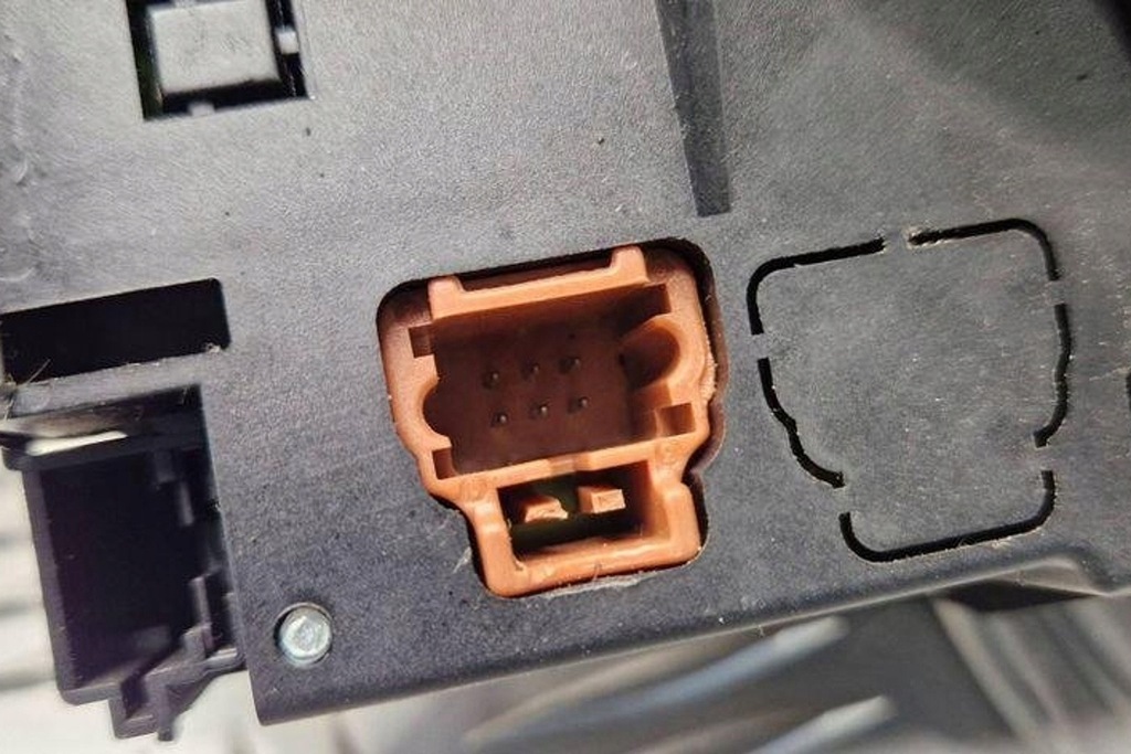 фото №7, Перемикачі citroën c3 i fc_ 96474011xt 1.1l бензиновий 44kw 2002