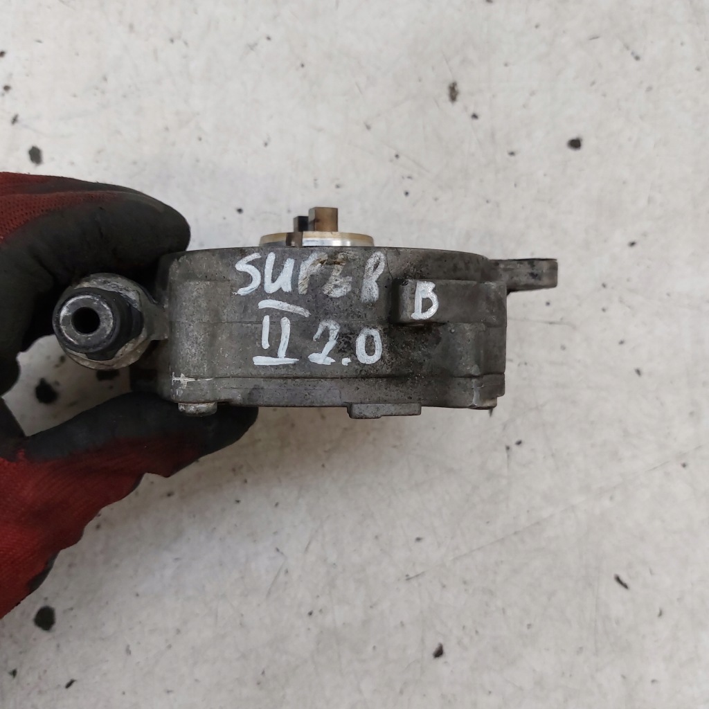 фото №9, Skoda superb ii 2 2,0tdi насос вакуум 03l145100