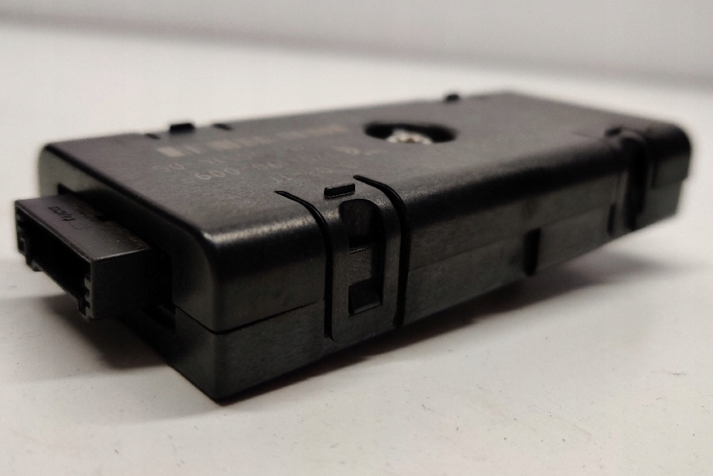 фото №8, Усилитель антенный bmw 5 gran turismo f07 9158796 3.0l бензиновый 225kw