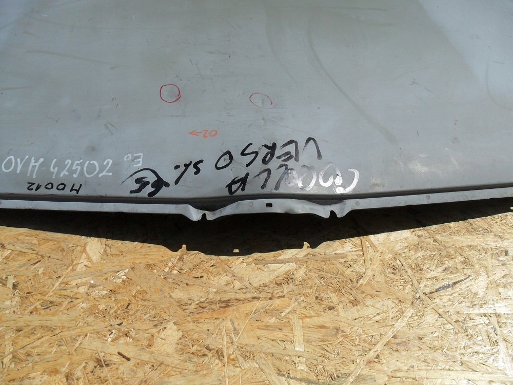 фото №9, Toyota corolla verso e12j 2001- капот