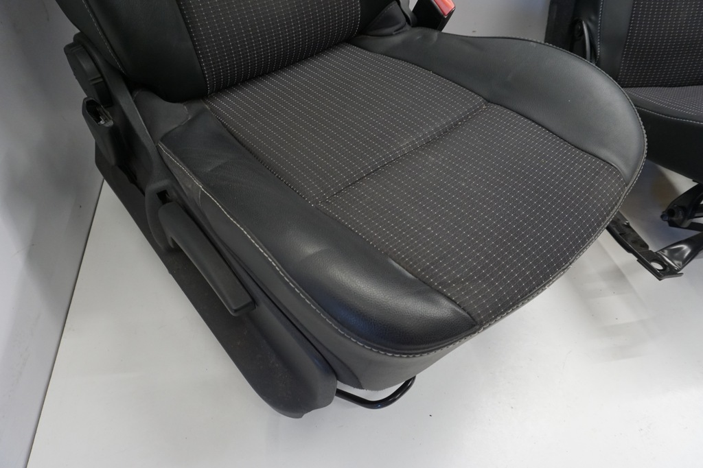 фото №8, Renault grand scenic iii сиденья kanpa обшивки