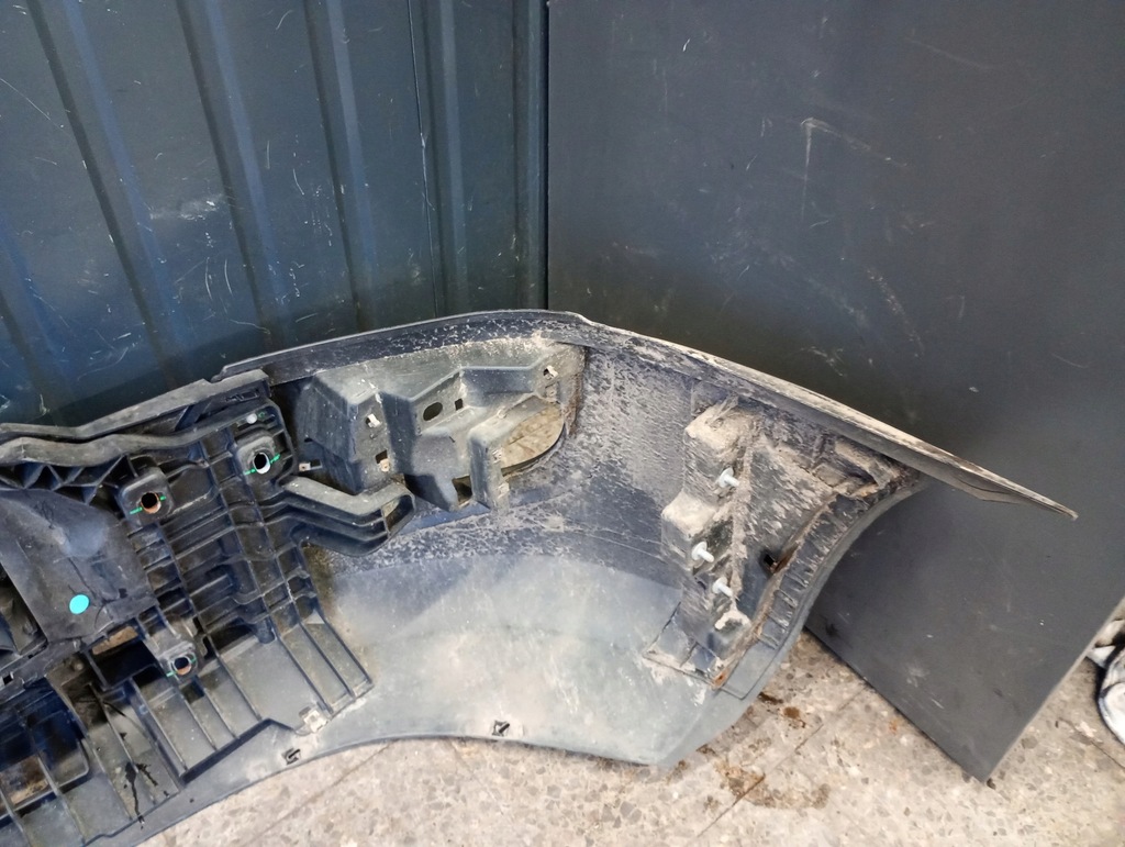 фото №14, 5802510181 бампер перед iveco daily iv 4 14-19 чорний