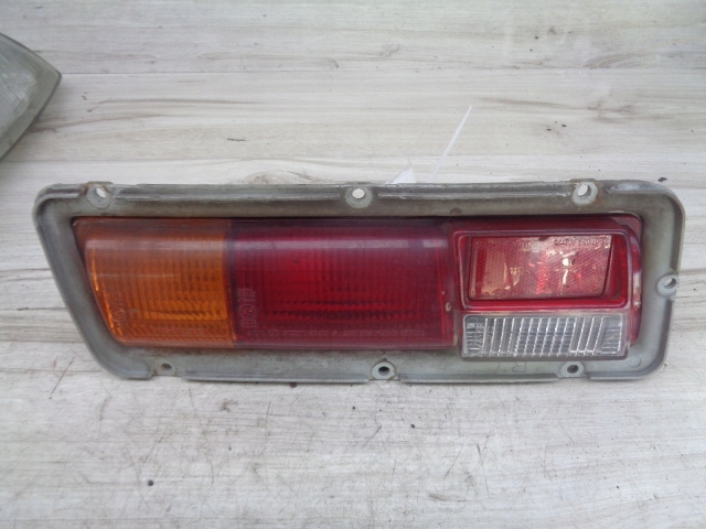 фото №1, Toyota corolla ke30 1978r лампа правый задняя