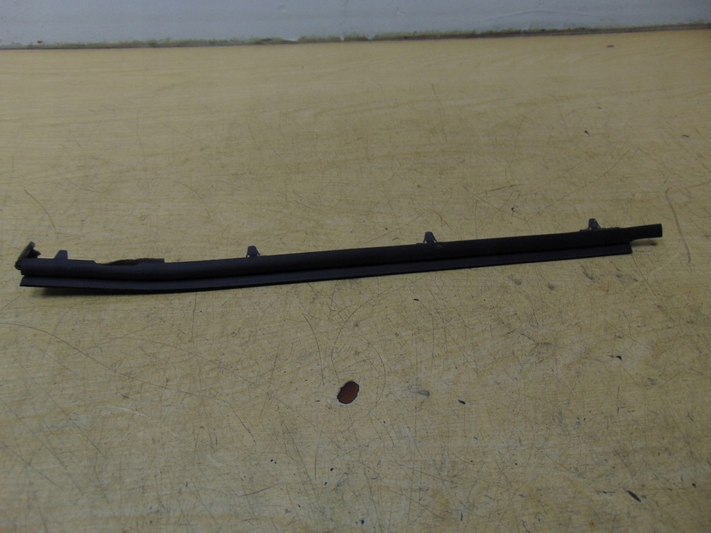 фото №4, Молдинг прокладка стекло дверь задняя левая land cruiser