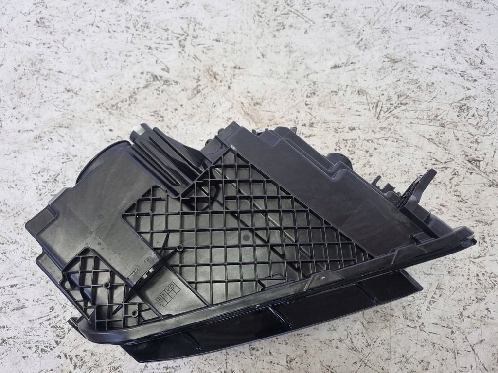 фото №7, Audi q6 e-tron 2025 перед сторона левая лампа передняя