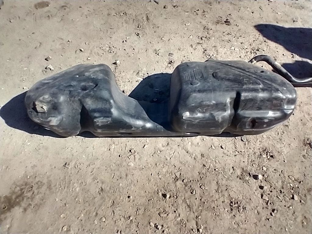 Бак топлива bak 2.0 d 6765701 bmw x1 i 2009-2015 e84 Оригинал