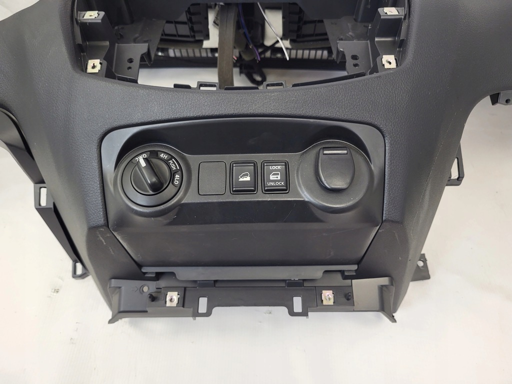 фото №9, Приборная панель приборная консоль nissan navara np300 d23 2018r 2.3 dci k51