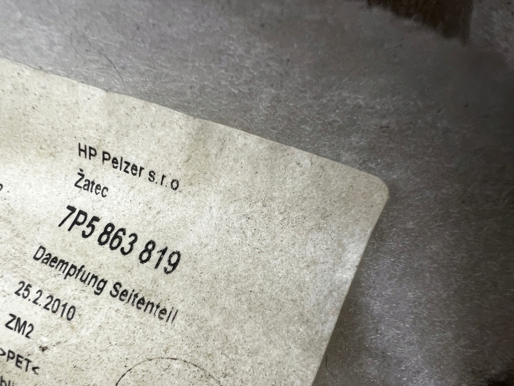 фото №9, Обшивка багажника лівий porsche cayenne ii 7p5