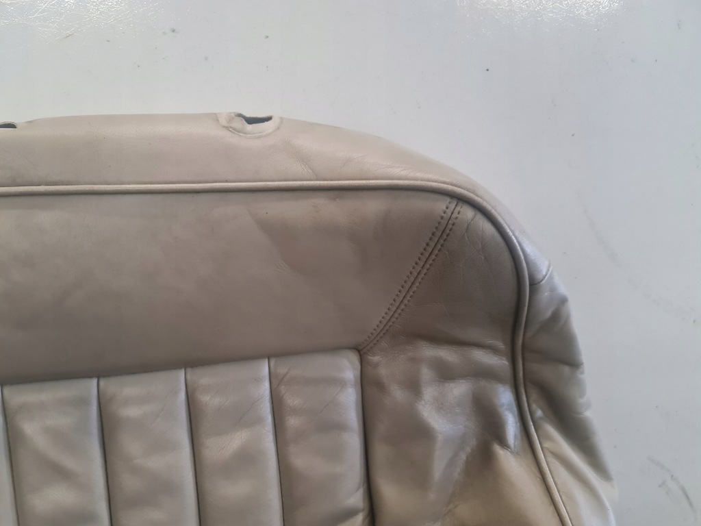 фото №7, Шкіра спинка сидіння audi a8 d2 przed fl krem
