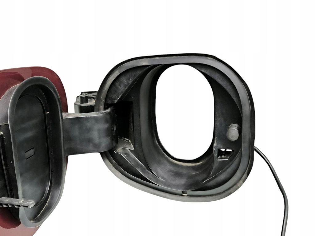 фото №5, Chevrolet bolt 2018 защита разъём зарядки автомобиля электрический