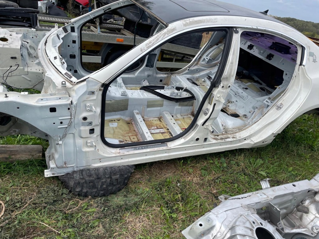 фото №1, Maserati ghibli порог левый блок двигателя a i b полный bok