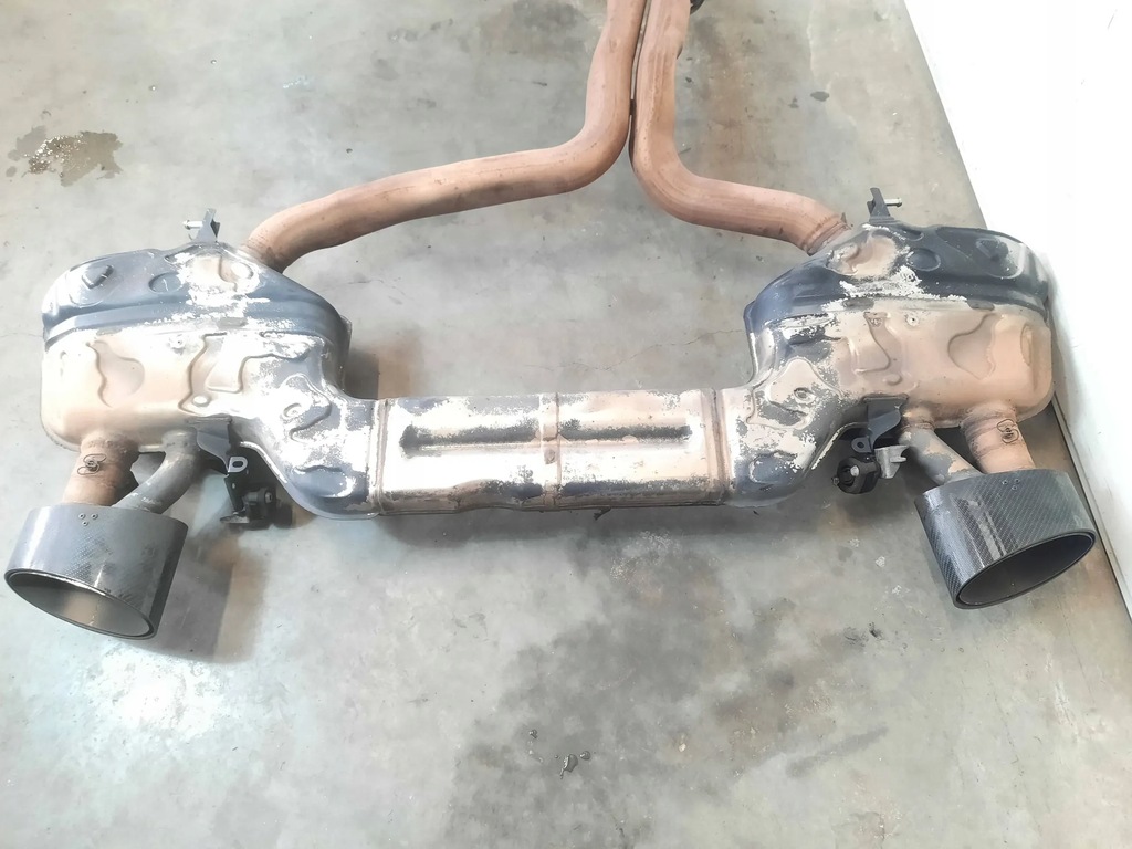 фото №5, Гасник активний вихлоп audi rs6 c8 накладка карбон