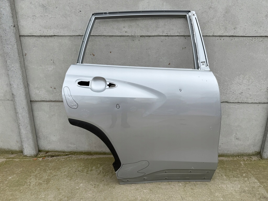 фото №1, Дверь toyota corolla cross задняя правый задние правое