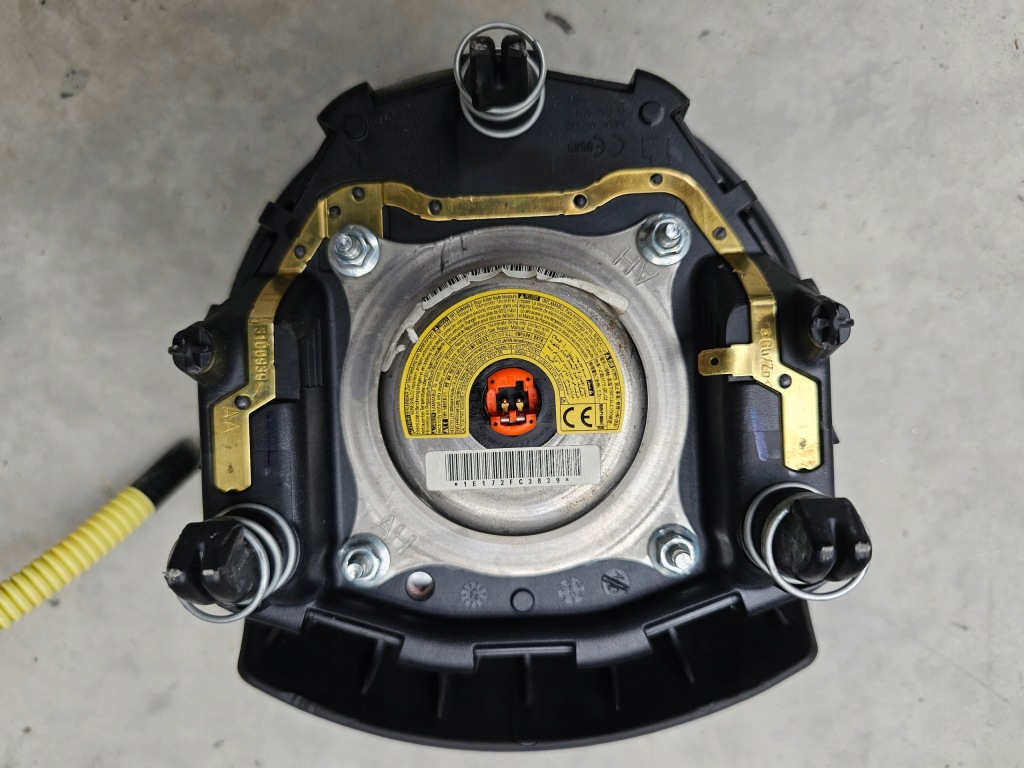 фото №14, Приборная панель консоль подушка безопасности toyota yaris iii 3