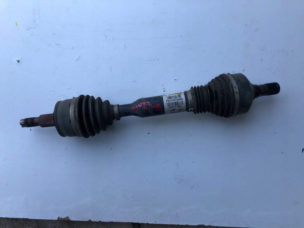 Купити Jeep cherokee trailhawk привідний вал передня 52123739ac