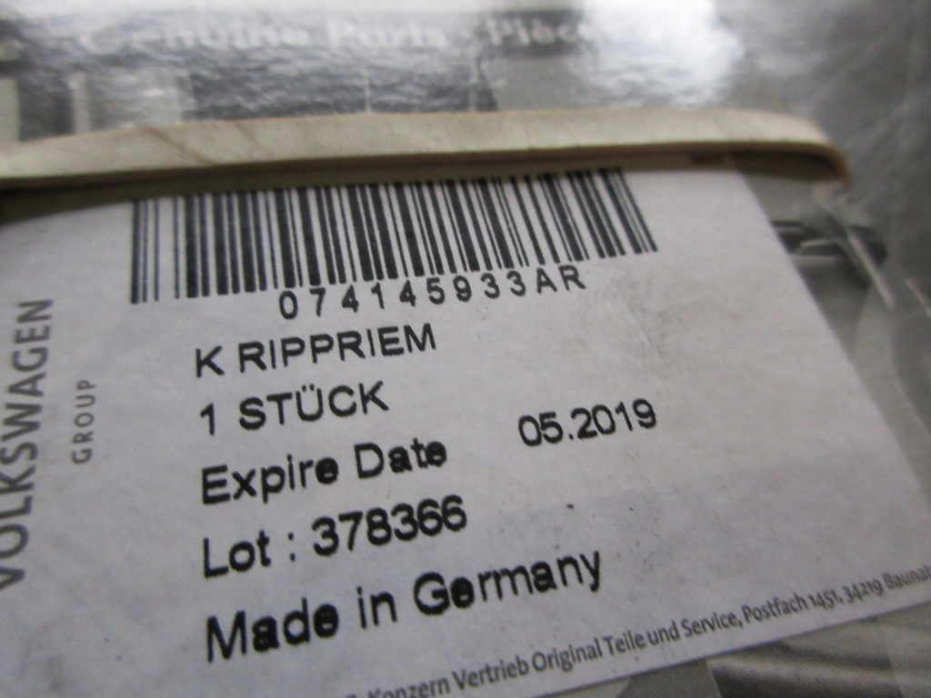 Ремінь клиновий багатореберний volkswagen contitech 074145933ar Недорого