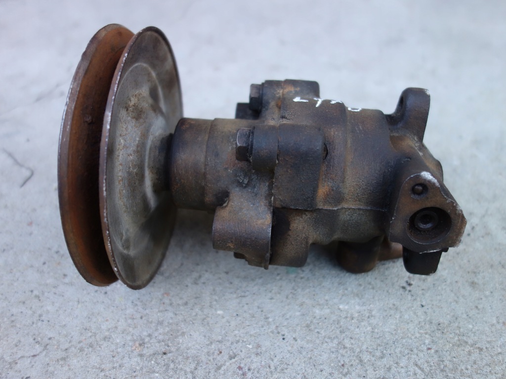 фото №4, Toyota land cruiser lj70 2,4 td 2l-t насос усилителя