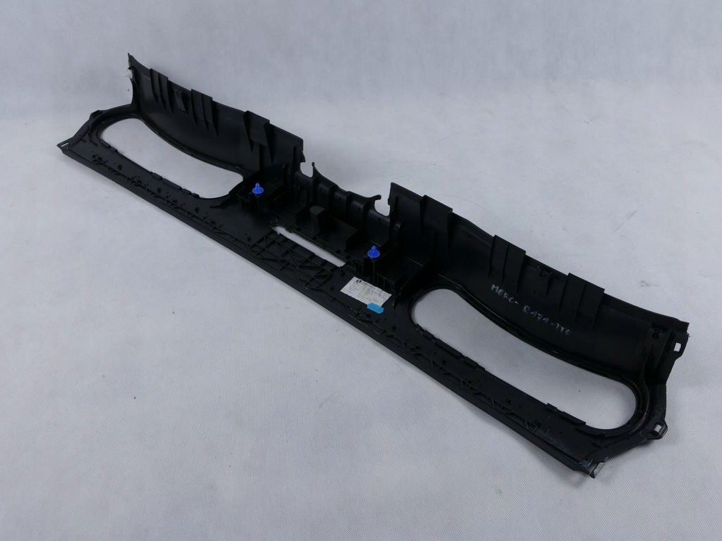 фото №4, Mercedes slk r171 захист оббивка молдинг корпус