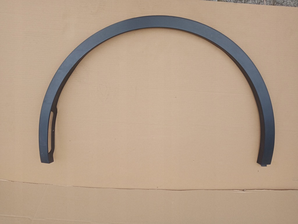 фото №1, Tesla y левая молдинг крыла перед