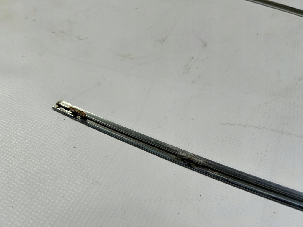 фото №10, Молдинг стекло кузовной задняя задний правая maserati granturismo 2008-