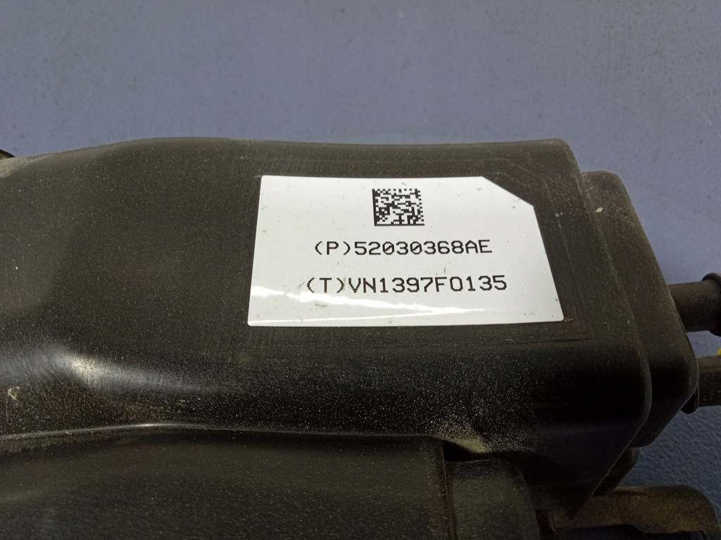 фото №6, Chrysler pacifica ii 16- бак фильтр угольный 52030368ae