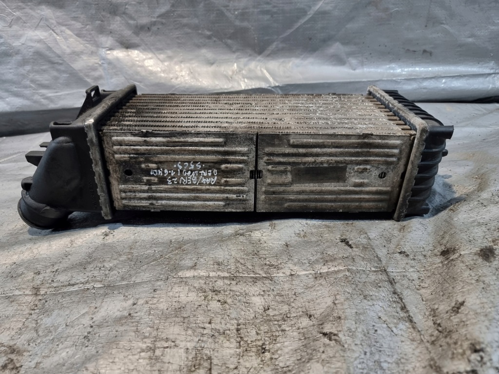 Купить Интеркулер радиатор воздуха оригинальный номер 9645965180 citroen berlingo 1 fl 1.6 hdi