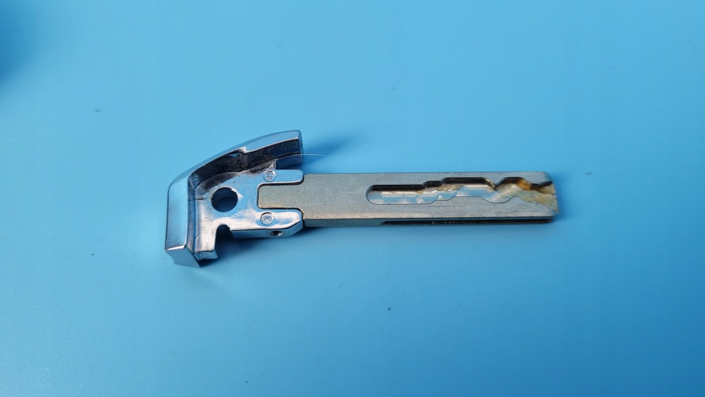 фото №8, Opel corsa f 23r ключ pilot 9840153280